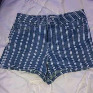 Stripe shorts
